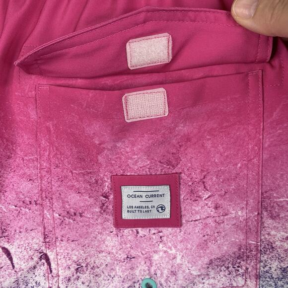 Ocean Current Mens Swim Shorts Sz L Pink Ombre 4-Way Stretch Mesh Lined NWT - Picture 10 of 13